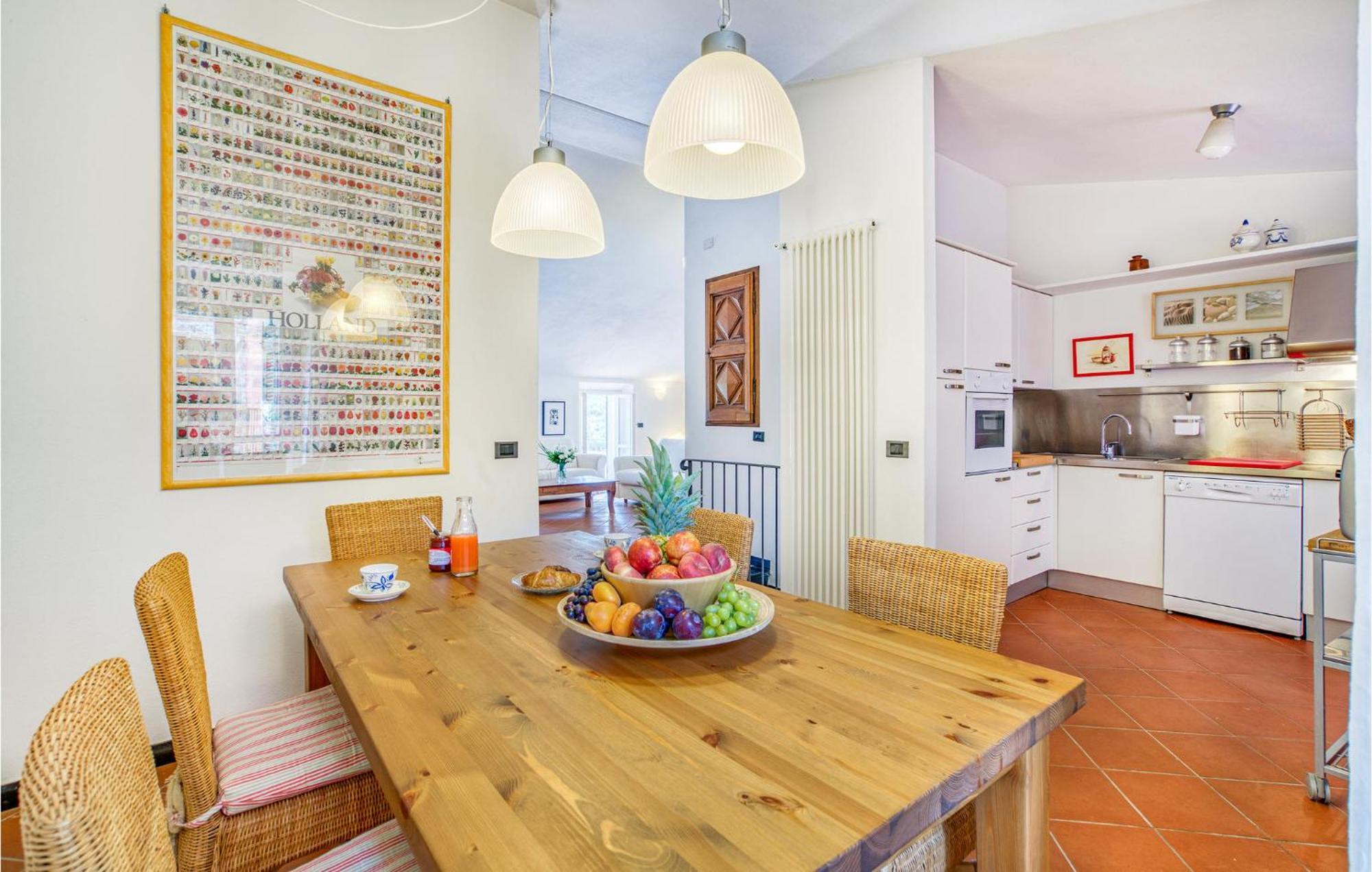 Awesome Home In Moneglia With Kitchen المظهر الخارجي الصورة
