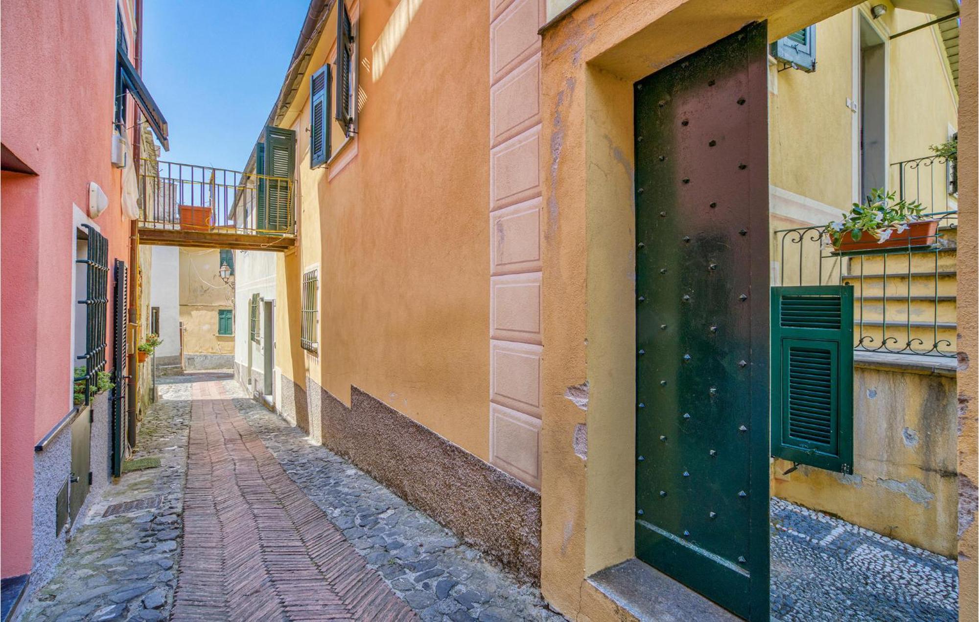 Awesome Home In Moneglia With Kitchen المظهر الخارجي الصورة